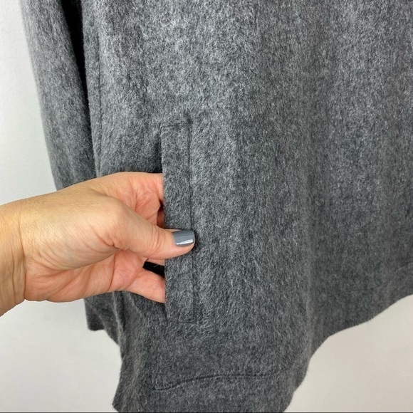 Vineyard Vines Cowl neck gray sweater size XS - Picture 8 of 14